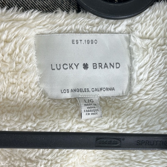 Excellent condition lucky brand button up flannel coat - Picture 3 of 6